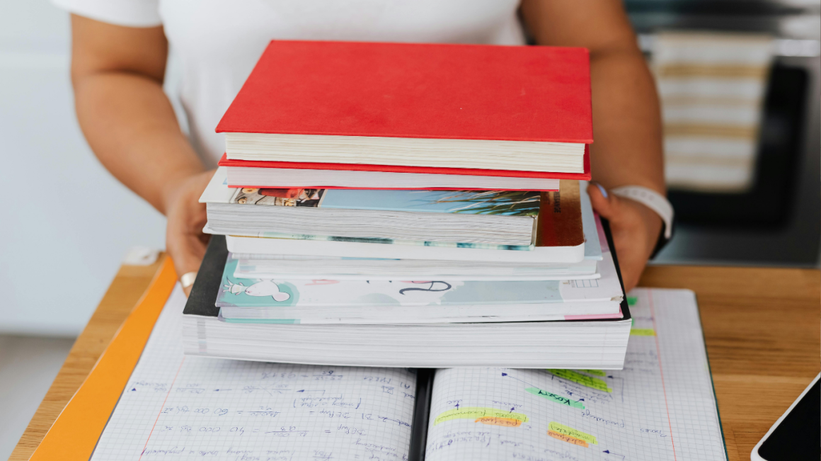 Tankönyvszerzői képzésre várják a tanárokat